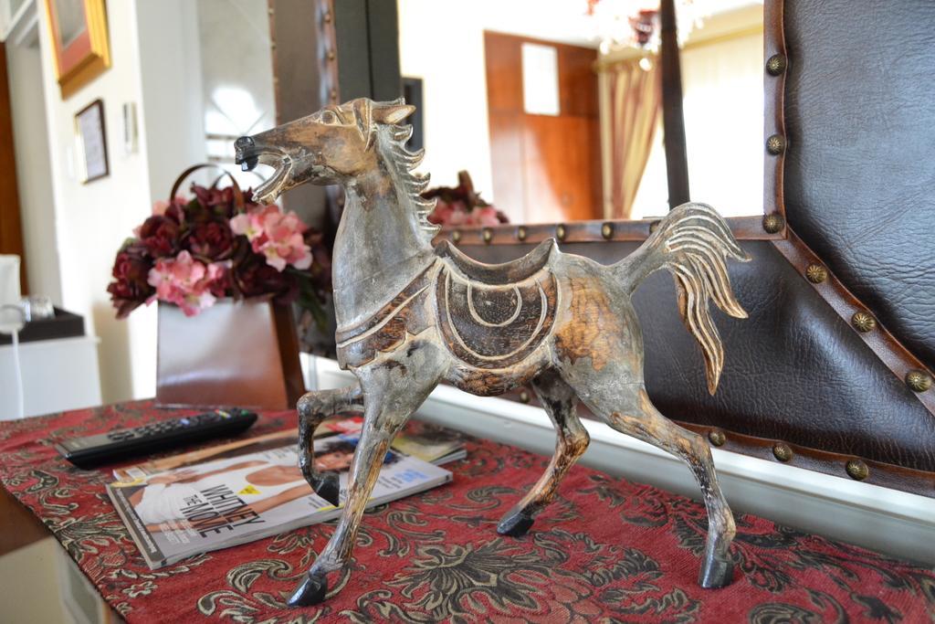 Kimberley Manor Guesthouse エクステリア 写真