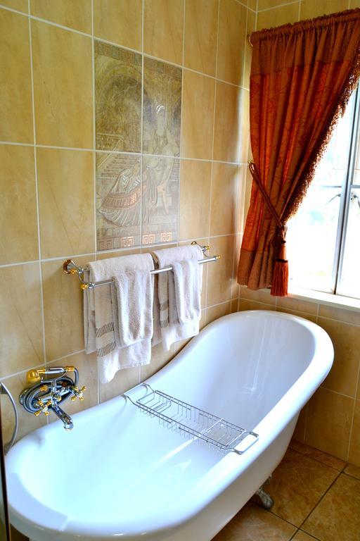 Kimberley Manor Guesthouse エクステリア 写真